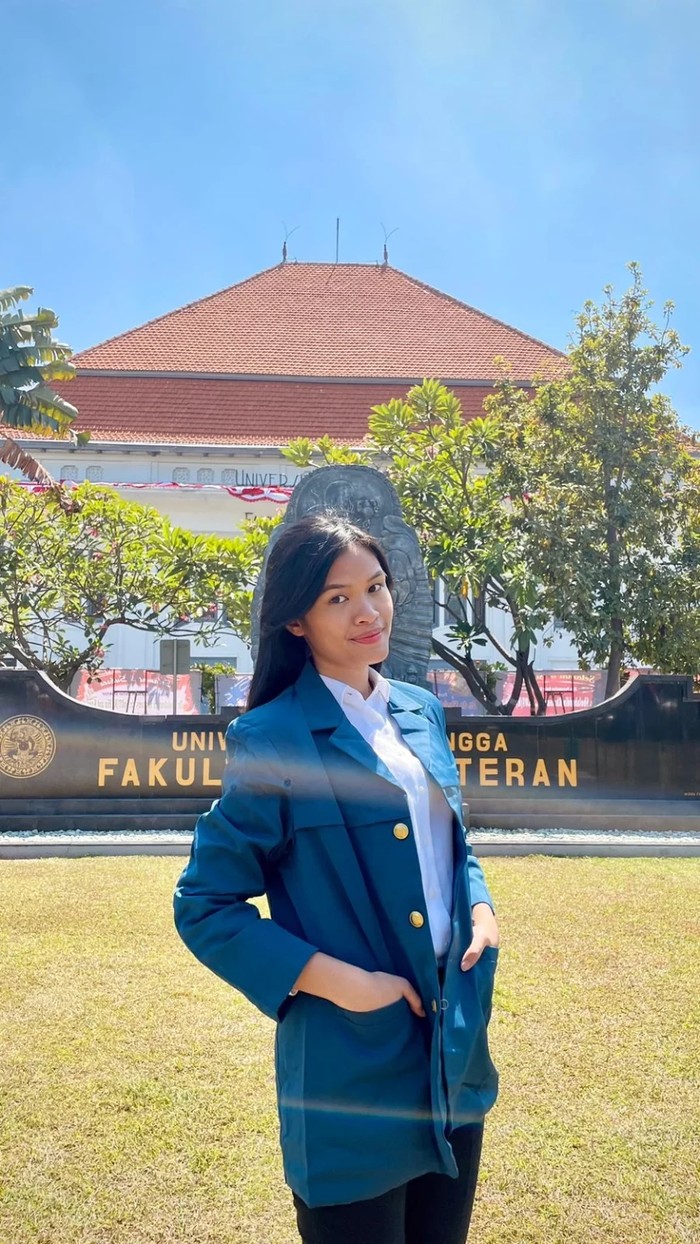 Gagal Masuk Institusi Lain 15 Kali, Ini Cerita Shasa Akhirnya Masuk FK Unair