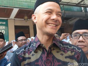 Ganjar Belajar Jadi Pemimpin Tegas-Tak Ragu dari Ulama Ini
