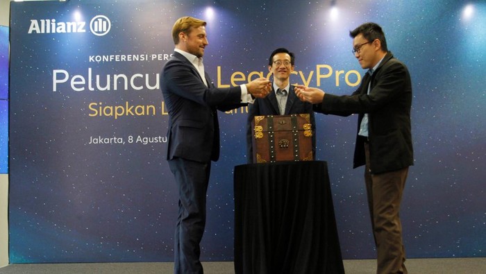 Kini Hadir Asuransi Jiwa Alternatif Warisan Bagi Keluarga Allianz Life Indonesia menghadirkan LegacyPro dalam upaya memenuhi kebutuhan masyarakat, di Jakarta.