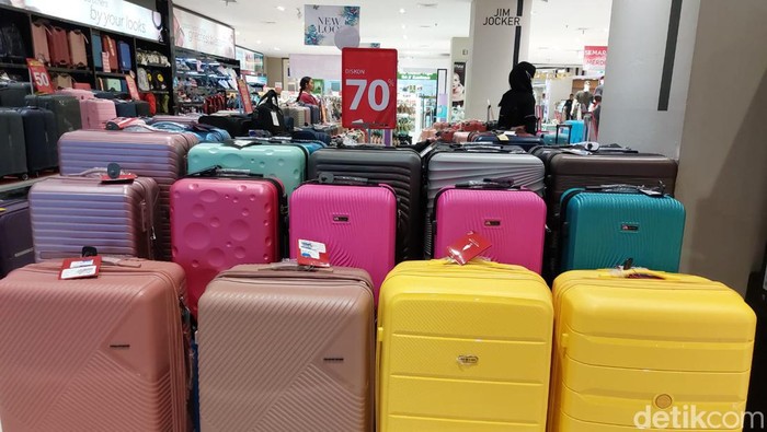 Koper Diskon hingga 70% di Transmart Full Day Sale