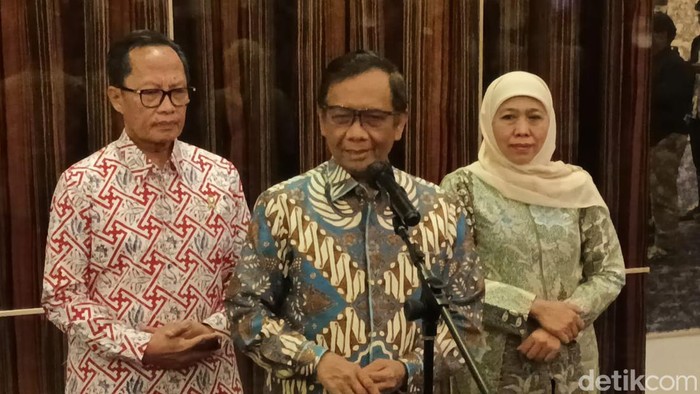 Mahfud Md di Surabaya