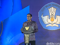 Beri Sambutan pada Upacara HUT ke-78 RI, Nadiem Targetkan ASN PPPK Capai Segini