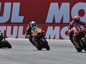 Tak Adil! KTM Heran Bagnaia Bebas dari Sanksi Track Limit