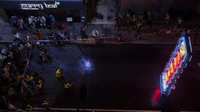 Bahkan neon menjadi bagian tak terpisahkan dari budaya Hong Kong, dan orang-orang mulai melihatnya sebagai bentuk seni.  