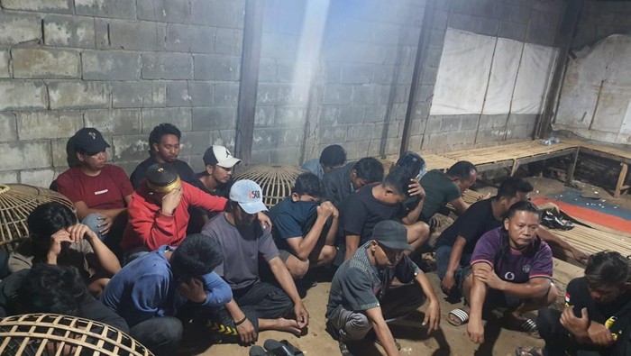 Pelaku judi sabung ayam di Makassar ditangkap. Dokumen Istimewa