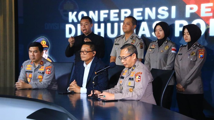 Penjelasan terkait penghargaan ke 3 anggota polri lulusan Turkish National Police Academy (TNPA).