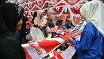 Omzet Penjual Bendera di Medan Capai Rp 1 juta Per Hari Lho