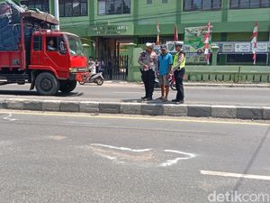 Dua Pelajar di Indramayu Tewas Tertabrak Truk Kontainer