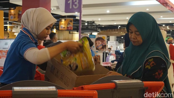 Transmart full day sale