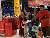 Transmart Full Day Sale Datang Lagi, Diskon 50% + 20%!