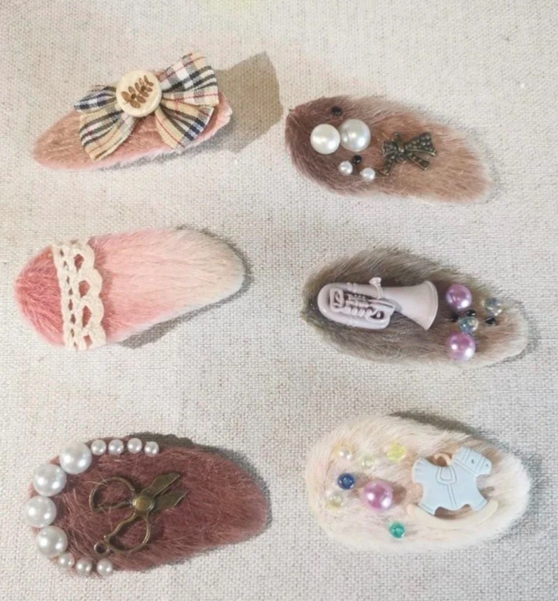 Anak-anak muda di China punya ide untuk merawat biji mangga dan memperlakukannya seperti kucing atau anjing peliharaan.