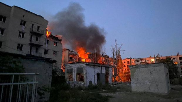 A view shows a building destroyed during a Russian missile strike, amid Russia's attack on Ukraine, in Pokrovsk, Donetsk region, Ukraine August 7, 2023. Head of the Donetsk Regional Military Administration Pavlo Kyrylenko/Handout via REUTERS  THIS IMAGE HAS BEEN SUPPLIED BY A THIRD PARTY. MANDATORY CREDIT. NO RESALES. NO ARCHIVES