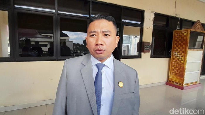Polemik Tapal Batas, DPRD Minta Pemprov Dukung Warga Ajukan Uji Materi ke MA
