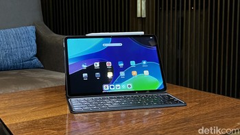 Otaknya adalah Snapdragon 870 dengan RAM LPDDR5 hingga 8GB dan storage 256GB. Foto: detikINET/Anggoro Suryo Jati