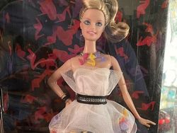 10 Boneka Barbie dan Ken Teraneh yang Pernah Ada