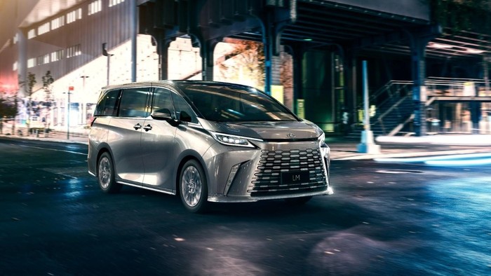 adv lexus