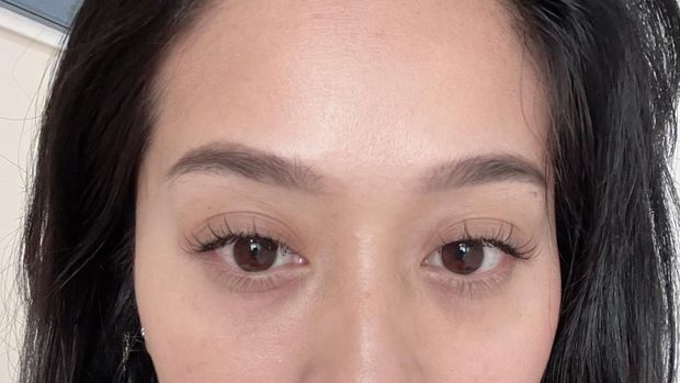 Anime eyelash extension