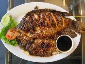 Catat! Ini 5 Tempat Makan Ikan Bakar yang Populer Sedapnya