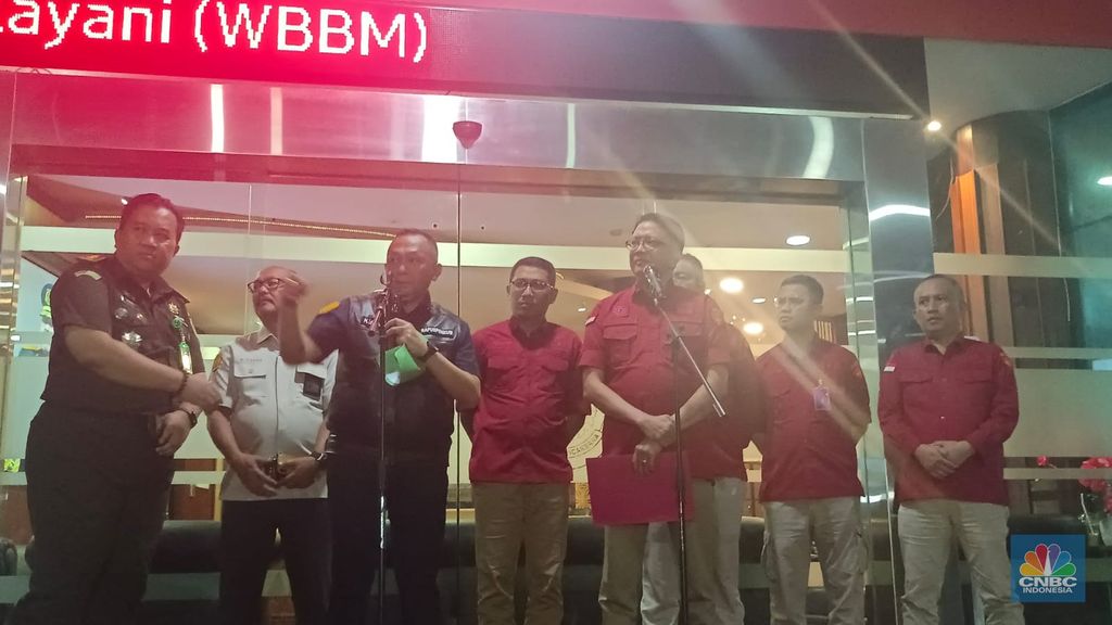 Direktur Penyidikan Jaksa Agung Muda Tindak Pidana Khusus (Dirdik Jampidsus) Kejaksaan Agung (Kejagung) Kuntadi terkait pemeriksaan eks Mendag pada Rabu (9/8/2023). (CNBC Indonesia/Martyasari Rizky)