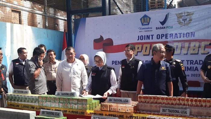 Ekspor Jamu Ilegal 5 Ton Digagalkan
