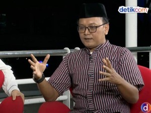 Guntur Romli: PSI Harusnya Tak Kritik Ganjar Secara Terbuka soal Pildun