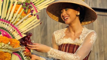 Kamera Portrait Telefoto 64MP pada Reno 10 Pro Plus menyediakan panjang fokus setara 71 mm untuk gambar portrait yang terlihat profesional.  Foto: Josina/detikINET