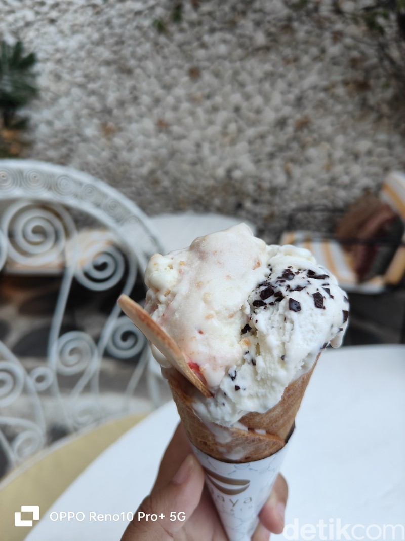 hasil jepretan kamera reno 10 5G