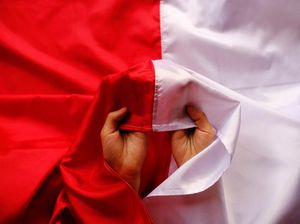 Teks MC Malam Tirakatan 17 Agustus 2024 dengan Susunan Acara dan Doa