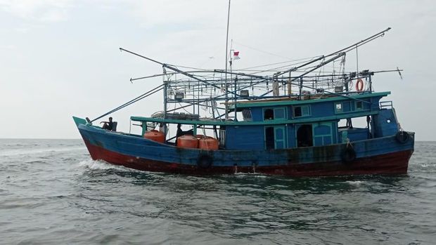 KKP tangkap lagi 5 kapal maling ikan di wilayah perairan Indonesia/Dok: KKP