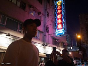 Mengenang Gegap-Gempita Lampu Neon Nyentrik di Hong Kong