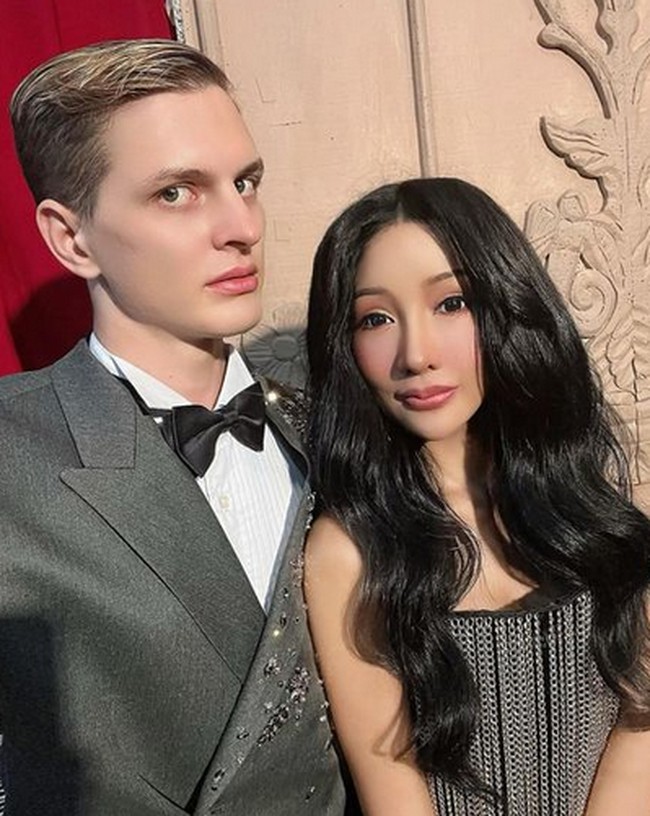 Lucinta Luna mengaku akan melangsungkan pernikahannya dengan Alan tahun depan dan akan dilaksanakan di Indonesia. Menurutnya karena dia perempuan dari lahir, dia bisa menikah di dalam negeri. Foto: dok. Instagram/@lucintaluna_manjalita