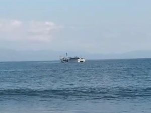 Kapal Bawa 11 ABK Karam di Laut Mamuju, 150,8 Ton Sembako Ikut Tenggelam