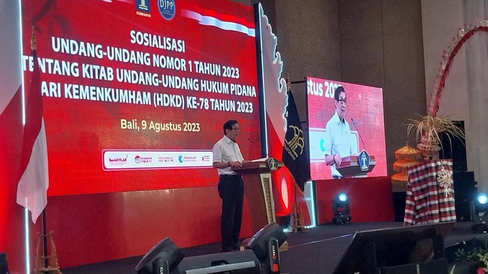 Menteri Hukum dan HAM (Menkumham) Yassona Laoly saat pidato dalam acara Sosialisasi Undang-Undang Nomor 1 Tahun 2023 tentang KUHP di Trans Resort, Badung, Bali, Rabu (9/8/2023).