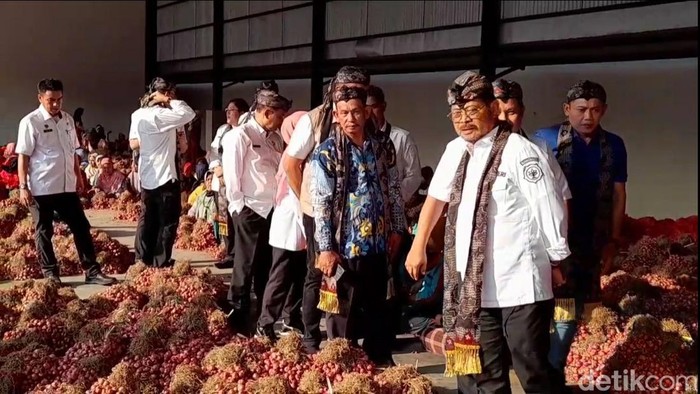 Menteri Pertanian Syahrul Yasin Limpo melepas ekspor bawang merah di Brebes, Rabu (9/8/2023).