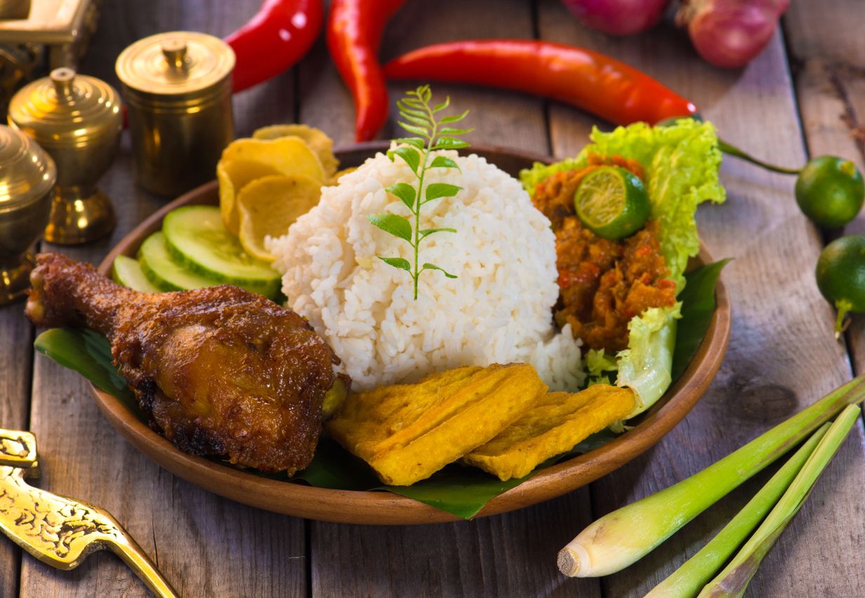 Menu Ayam Penyet di Lima Negara Ini Harganya Selangit