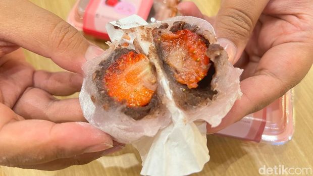 Review battle; Mochi Daifuku dari 3 gerai berbeda