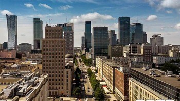 Pusat Kota Warsawa, 1944 vs 2022 Foto: Reddit