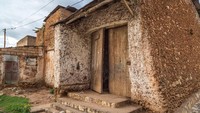 Buda Gate, juga dikenal sebagai Badro bari, Karra Budawa, atau Hakim Gate, adalah salah satu pintu masuk ke Harar Jugol, kota berdinding bersejarah berbenteng yang termasuk dalam Daftar Warisan Dunia UNESCO. Foto: Getty Images/iStockphoto/derejeb