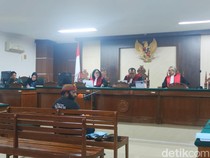 Pengusaha Ngaku Pinjamkan Rekening Istri Ke Ricky Ham Pagawak