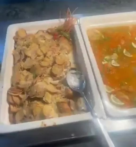 Traveler Ini Ungkap Makanan Hotel Paling Tidak Enak yang Pernah Ia Coba