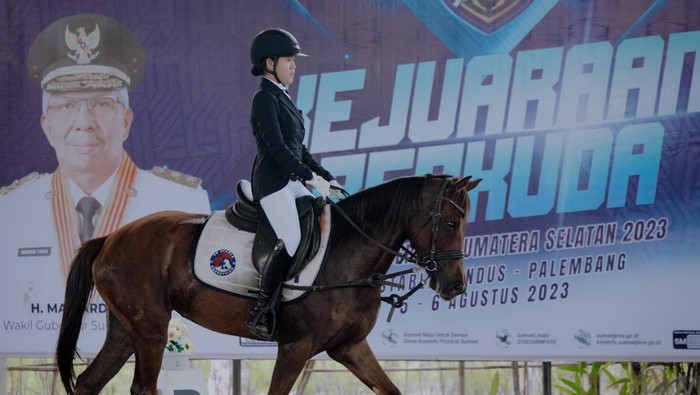 Victoria Lee menjadi runner-up di kejuaraan Piala Gubernur Cup Tahun 2023.