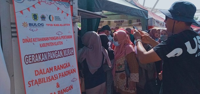 Warga Sembako Murah