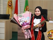 Kisah Wiwit, Sabet 4 Gelar Akademik di Usia 25 Tahun