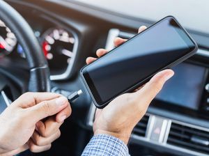 Deretan HP yang Paling Gampang hingga Susah Diservis