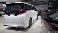 Berbekal mesin itu, Toyota Alphard terbaru ini bisa menyemburkan tenaga 182 PS pada putaran 6.000 rpm dan torsi 235 Nm pada 4.100 rpm.