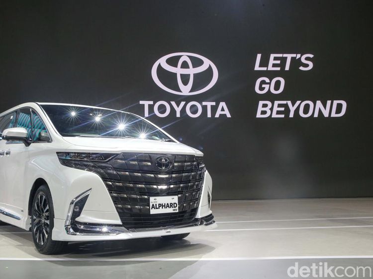 Wujud Alphard Anyar yang Rilis di GIIAS 2023