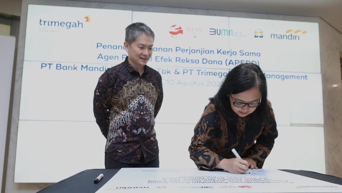Bank Mandiri Pasarkan Reksa Dana Trimegah Asset Management Bank Mandiri bersinergi dengan Trimegah Asset Management. Bank Mandiri akan memasarkan reksa dana dari Trimegah Asset Management.