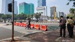 Demo Buruh, Jalan Medan Merdeka Barat Dipasang Kawat Berduri