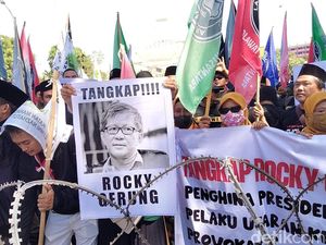 Alasan PMII Jatim Kritik Demonstran Tolak Rocky Gerung