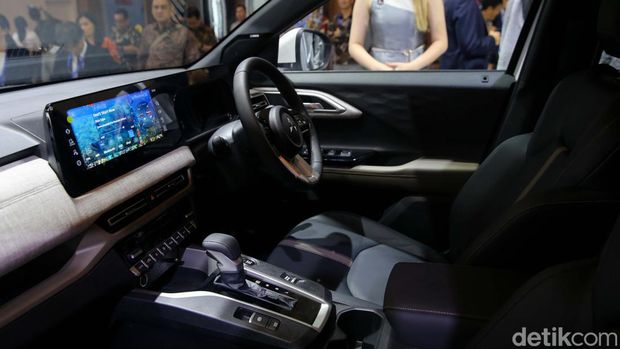 Foto-foto Anyar Mitsubishi XForce di GIIAS 2023